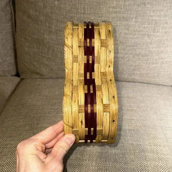 HEART SHAPED CUSTOM MADE HAND MADE BEAUTIFUL WOODEN WOVEN STORAGE BASKET AMISH - Picture 5 of 9